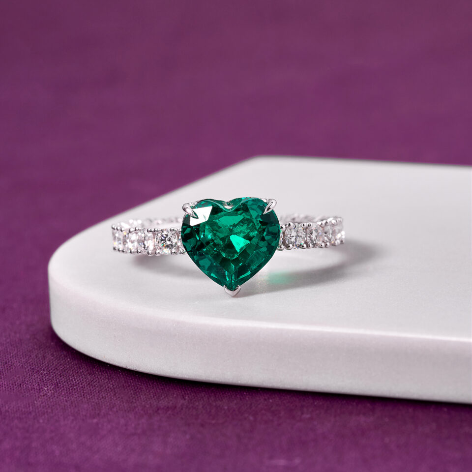 2.00 CT Green Heart-Cut Diamond ring