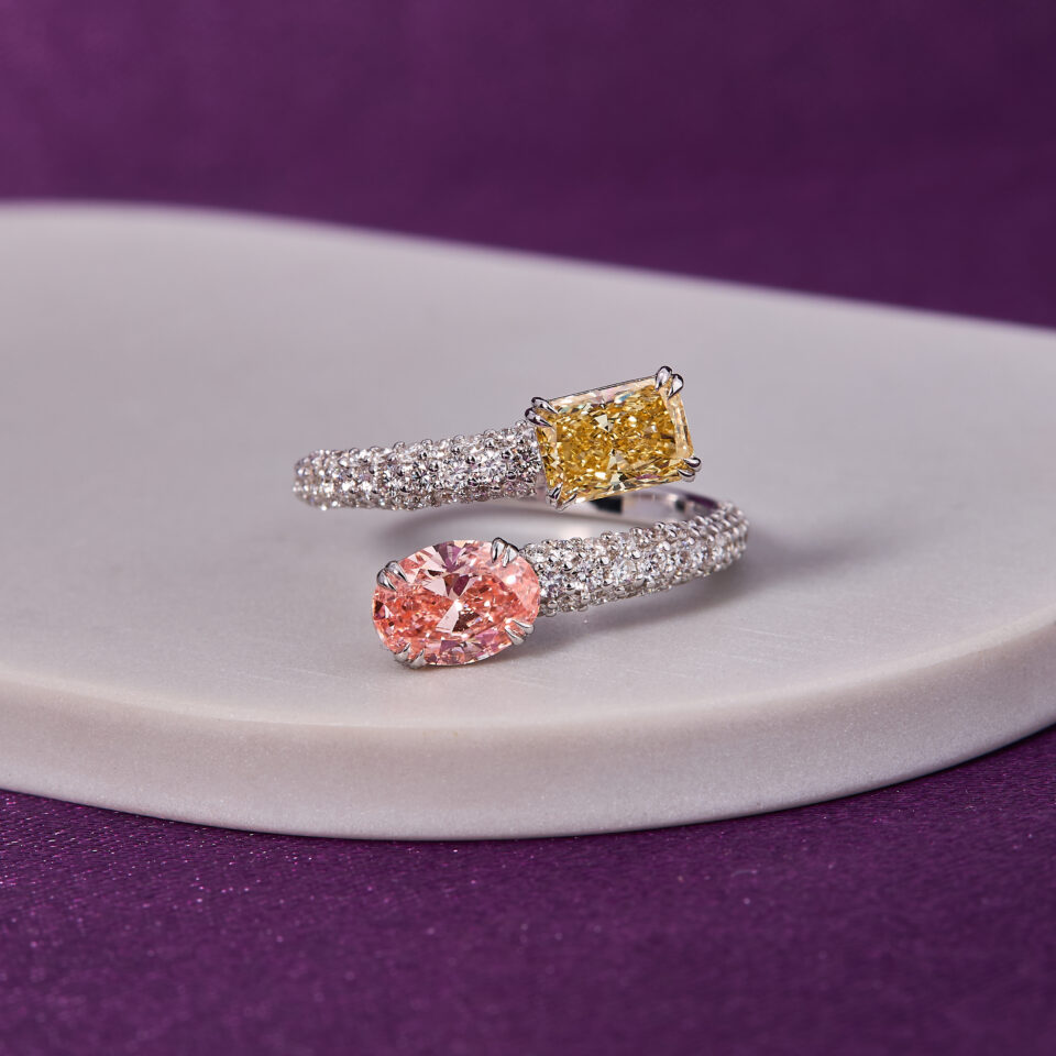 1.70 CT Fancy Pink Oval and 1.00 CT Fancy Yellow Radiant-Cut Diamond, Toi et Moi ring