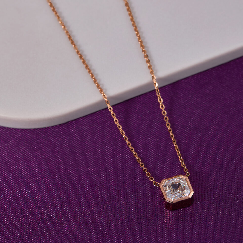 2.00 CT Emerald-Cut Diamond pendent necklace